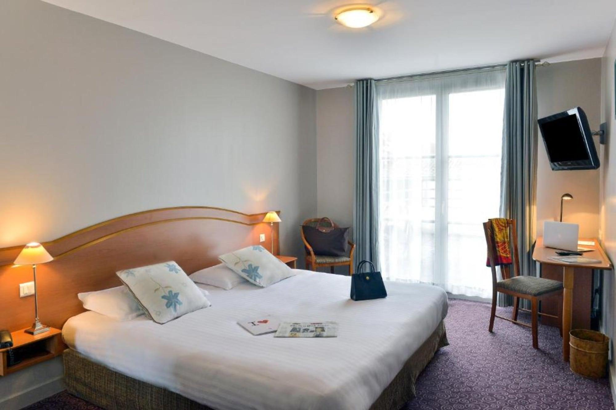 Soleil Et Jardin Hotel 3*